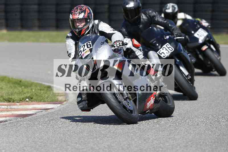 /44 09.08.2025 Plüss Moto Sport ADR/Freies Fahren/536